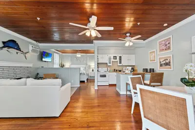 The Sailfish Suite At Old Colorado Inn