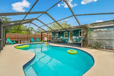 Image de Paradise Palms Tropical Oasis- Heated Pool and Game Room - Near Beach & Clearwater