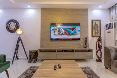 Image de Exquisite 2 Bedroom Serviced Shortlet Apartment