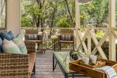 Image de Hot Tub☀️Horse-Boarding🐴Gameroom🎯Cozy King Cottage
