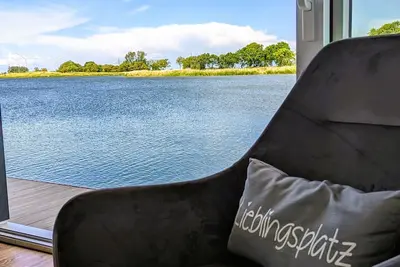 Image de 45 m² houseboat with 40 m² roof terrace, modern furnishings. See photos!