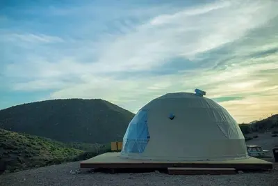 Image de First Off-Grid Geodesic Dome in Nevada!