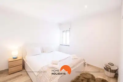 Image de #089 Largo da Escola by Home Holidays