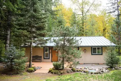 Image de Mt. Hood cabin with cozy sounds of Zig Zag River
