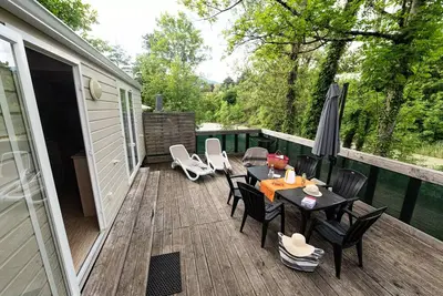 Image de Mobil-home Premium Riviera 28m² proximité rivière- 2 chambres + Terrasse avec parasol - 4 personnes