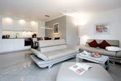 Image de Albatros Eg - Modern 3-room app. for 3-4 pers. with terrace, garden, car