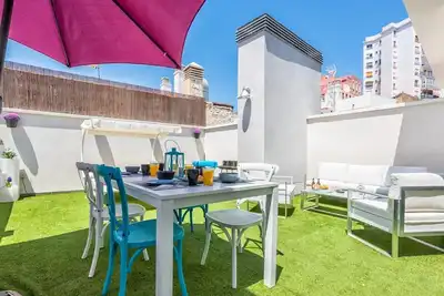 Image de Central New Penthouse private terrace. Pool Ac 1br