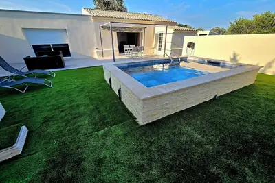 Image de L'évasion de charme piscine et spa