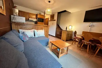 Image de Chalet 3 chambres avec piscine et parking à Samoëns