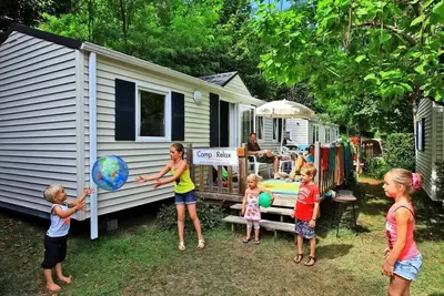 Image de Mobil home Grand Charme Confort 32m² - 3 chambres + terrasse non couverte 15m² 6 personnes