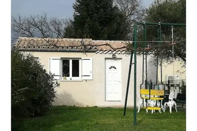 Image de Charmant Petit Logement 2 Pieces Tt Confort + Clim