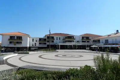 Image de Cote 210 - Appartement à 2 pas de l'Océan et du centre ville