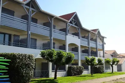 Image de Baïnes 32 - Appartement confortable proche des dunes