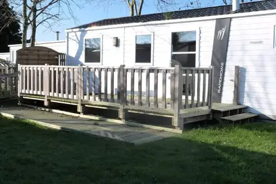 Mobil Home confort  Pmr 2 chambres avec terrasse 4 personnes