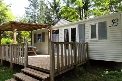Image de Résidence Mobile Confort Noyers avec terrasse bois semi-couverte 18 m² 6 personnes