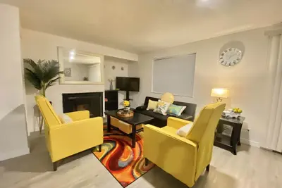 Image de Welcome To Huey Duck House-A! 3br & 2ba Sleep-8