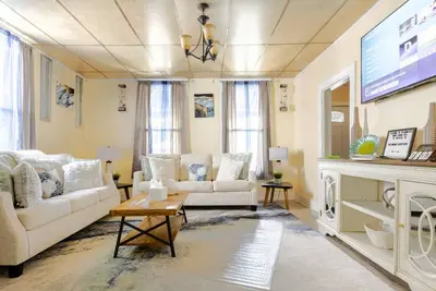 Image de 20 Minutes Away Fromthe Beach