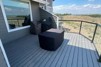 Image de Beautiful townhome in gated community at Lake McConaughy!