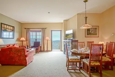 Image de 2 Br: Soaring Eagle #411: Luxury Lodging. Great Amenities Slope Side!