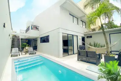 Image de Urban Gem - Private Pool & Bbq - Best Location