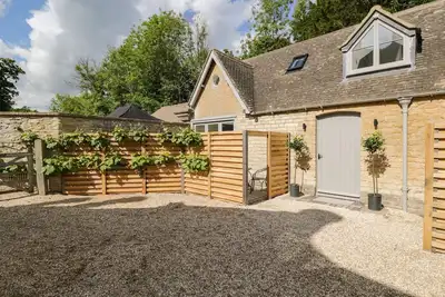 Image de The Hayloft, family friendly, with hot tub in Sherston