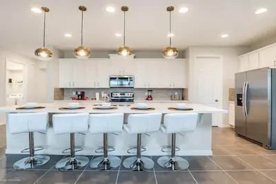 Image de Solara Resort - 9 Bed 6. 5 Baths Villa