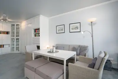 H3/23 - Hanseat - Außenschwimmbad