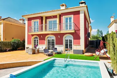 Image de Butterfly Villa - 4 bedrooms with pool & private playground