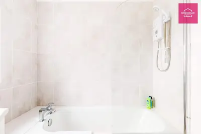 Image de Jungle Inspired Apartment*Nec+Hs2*3 Rooms*4 Beds