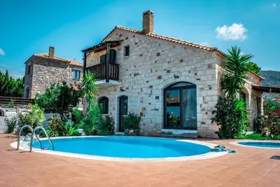 Image de Villa with private pool \nAktea
