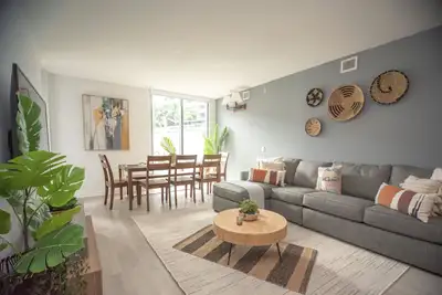 Modern Apt@Miami Brickell+1 Free parking 2 Br +den