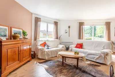 Image de Can Guillamou - Trois Chambres Maison, Couchages 6