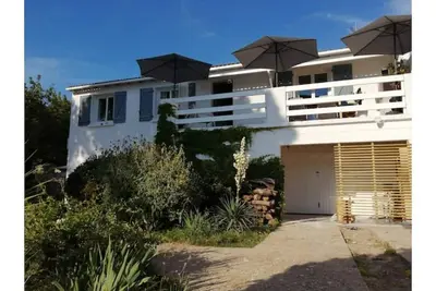 Image de Appartement à 15 min des plages et Montpellier