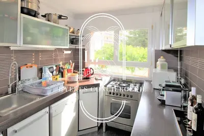 Image de Cosy T3 rénové-Clim/Parking/Hyères- Plage 10 min