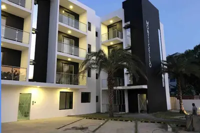 Image de Apartment with Jacuzzi and private terrace