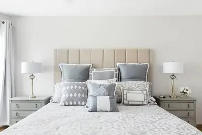 Image de Designer's  home, romantic yard, very clean, & comfortable.