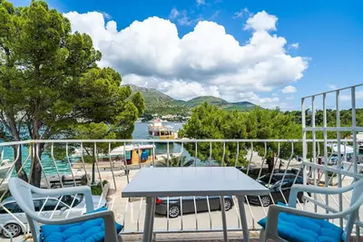 Image de Apartments Zarac - One Bedroom Apartment with Balcony and Sea View