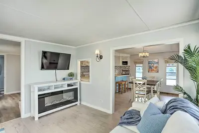 Image de Jensen Beach Home w/ Private Beach Access!