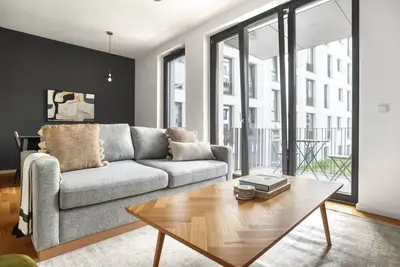 Image de Central Mitte 2br near Potsdamer Platz, by Blueground