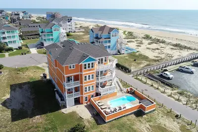 Semi-Oceanfront, Pool, Theater, Elevator, Stunning Ocean Views