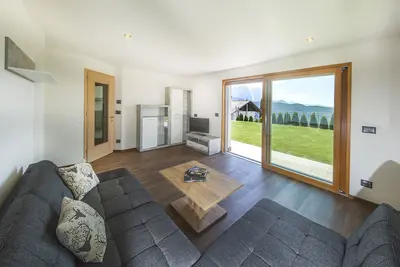 Image de Appartement Avea App 2 avec vue sur les montagnes & jardin
