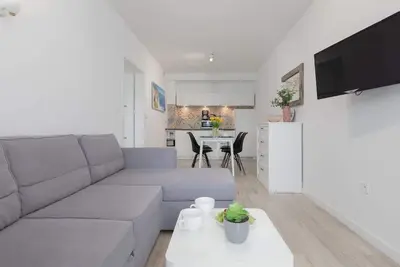 Image de Morska 5 | Light Grey Apartment | Close to Beach
