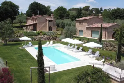 Image de Villa \"Fonte Ripa\" avec piscine privée, bain à remous & Wi-Fi