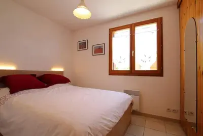1er étage, vue panoramique, balcon, parking, télévision, 55m², Serre Chevalier