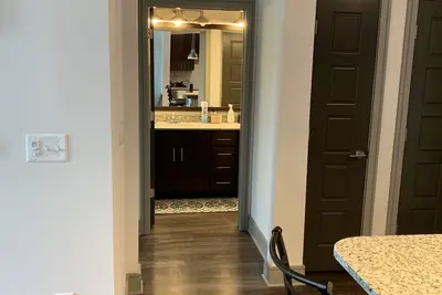 Image de This Is Home our Luxurious One Bedroom Home.