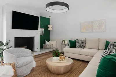 Image de South Austin Home, fully renovated for a Modern, Relaxing Vibe