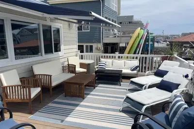 Image de Beach cottage on a lagoon