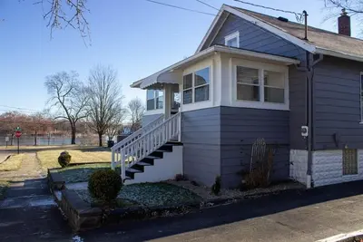 Image de Lil' Lake House - Dog and Family Friendly, 2 Br