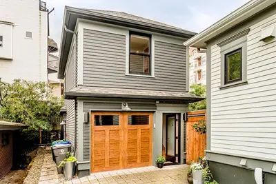 Image de Guest House in the Heart of the Alphabet District- Monthly rental only