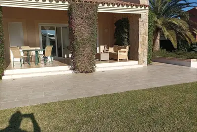 Image de Full House in Miami Platja golf with swimming pool & beach at 5 km